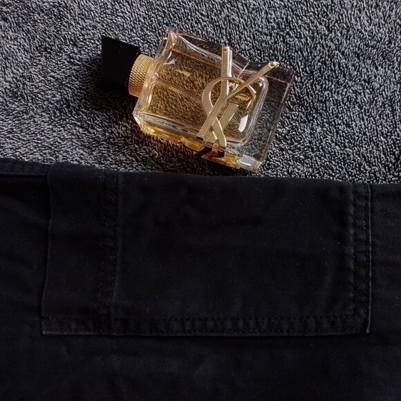 ✨ H&M Black Cargo Pants ✨ - Picture 3 of 9